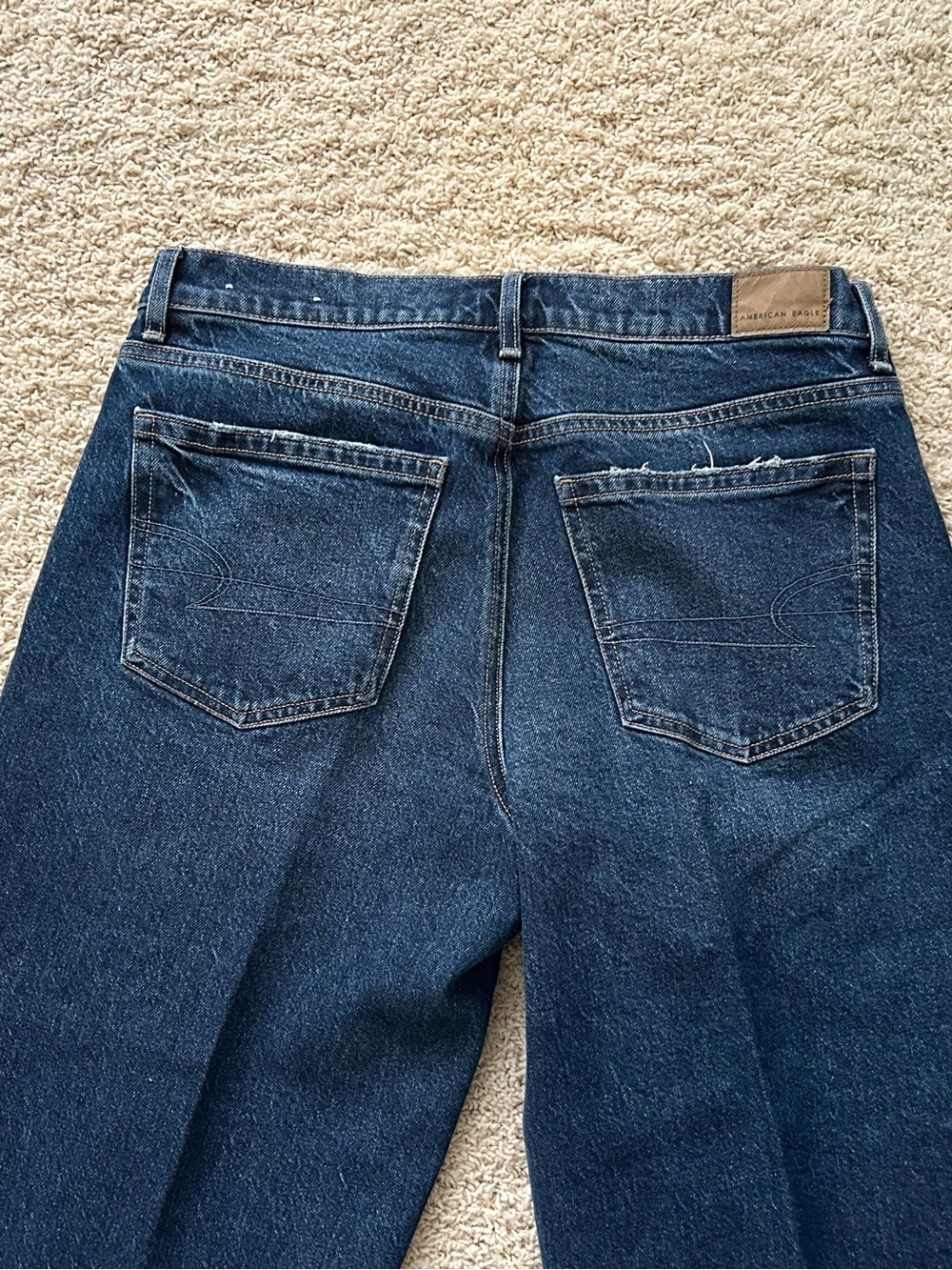 American Eagle Women's Barrel Jeans - Picture 6 of 8